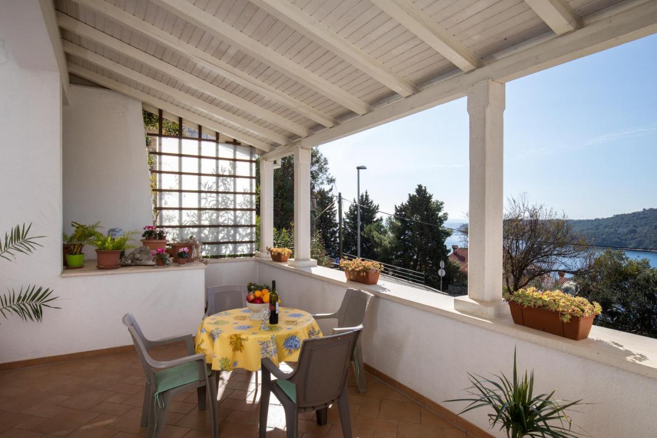 Kala 1 Apartment *