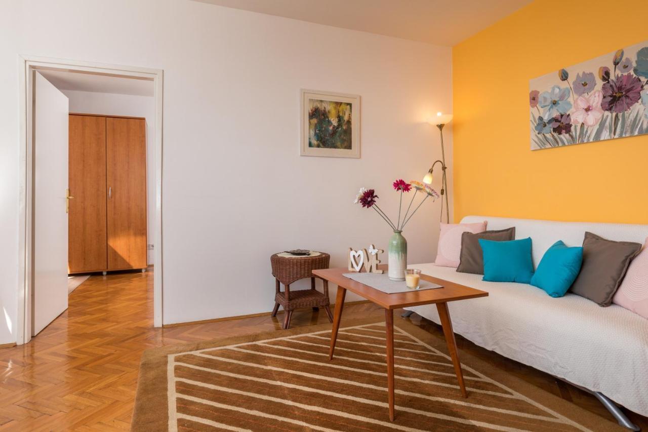 Kala 1 Apartment *